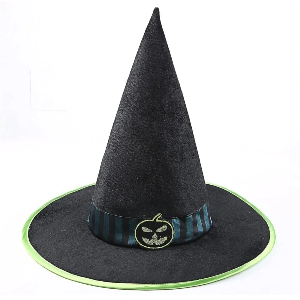 NWT witch costume  -dress and hat  size 3-4 years